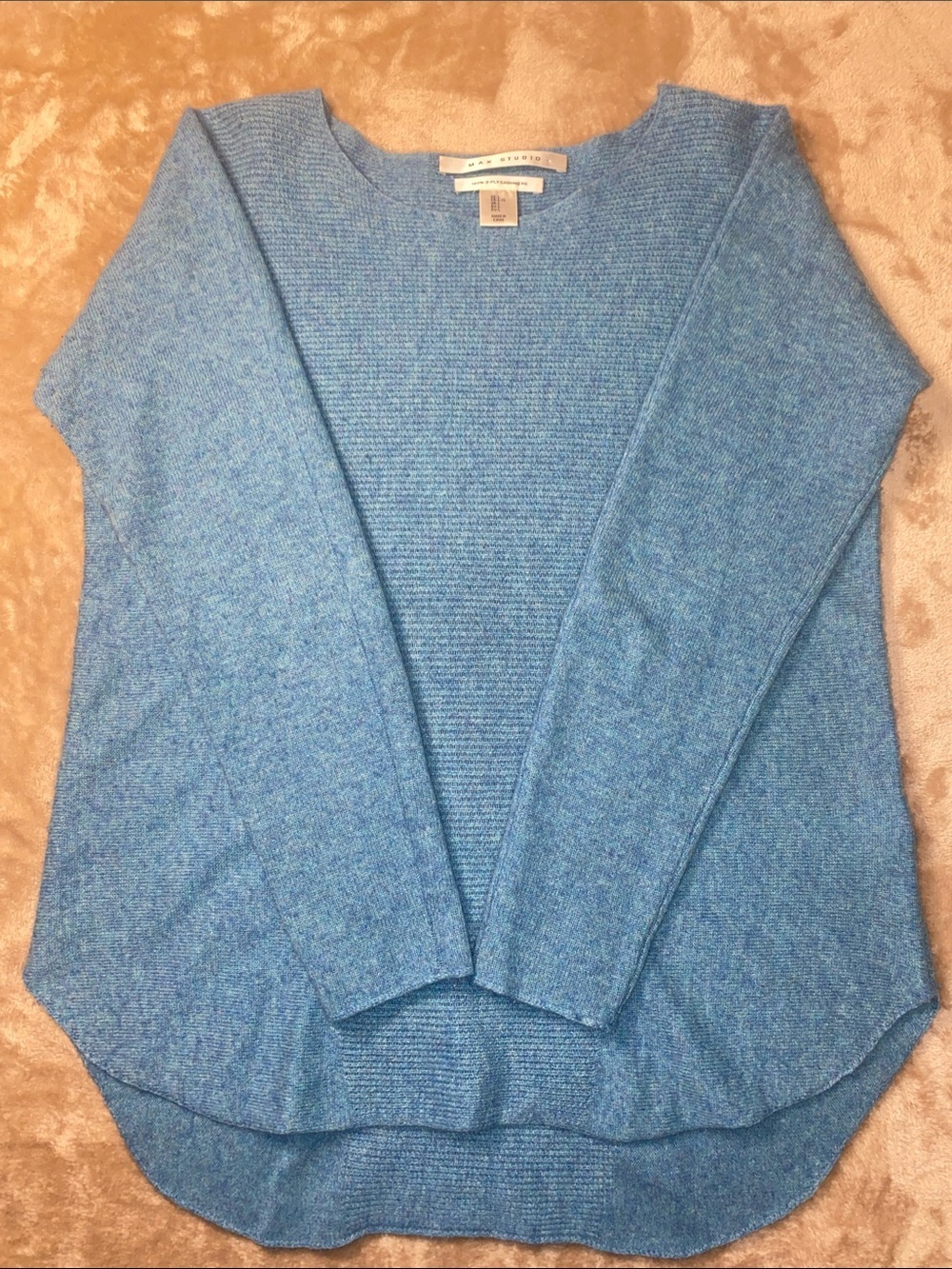 Max Studio 2 ply Cashmere Light Blue Crewneck Ribbed Front Sweater